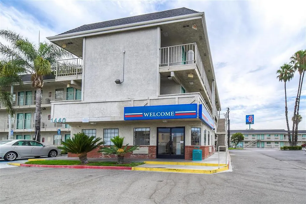 Motel 6-Anaheim, Ca - Fullerton East 2*, Anaheim